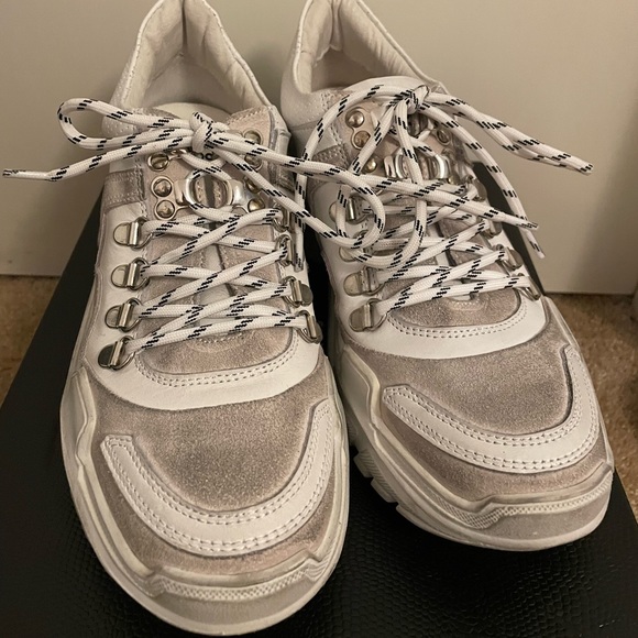 The Kooples - Off white Platform Leather Suede Distressed Sneakers - Picture 2 of 8